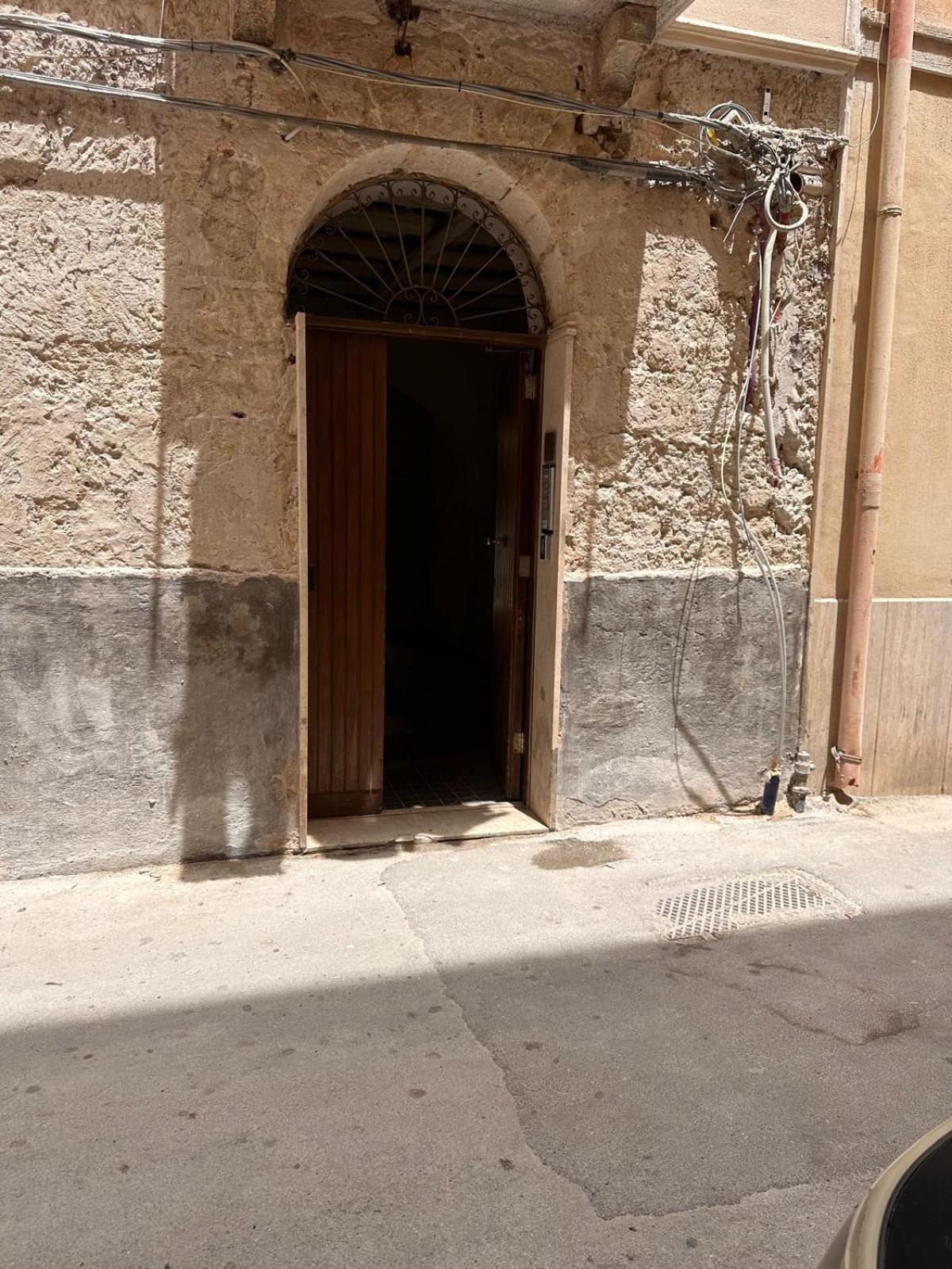 A Casa Di Clara Appartement Trapani Buitenkant foto